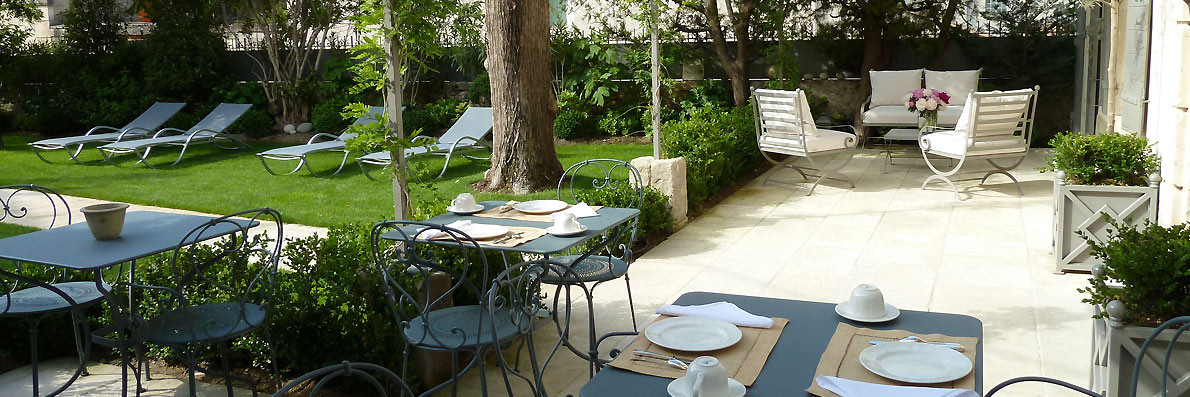 Bed and Breakfast in the Provence, Boulbon near Arles Avignon Saint-Rémy-de-Provence